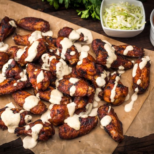 Chicken Wings with Alabama White Sauce